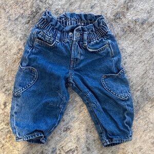 Baby Gap Paperbag Horseshoe Heart Jeans- 18-24 months
